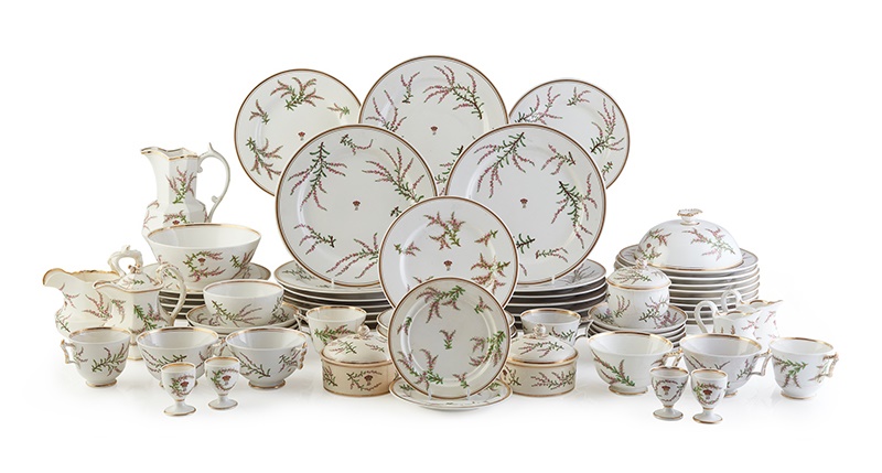LOT 16 | THE BREADALBANE HEATHER PATTERN WORCESTER PORCELAIN BREAKFAST SERVICE | CIRCA 1840 Provenance: Taymouth Castle, Perthshire; Wooton House, Bedfordshire; Thence by descent. | £2,000 - £3,000